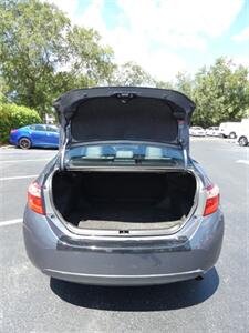 2018 Toyota Corolla L   - Photo 13 - Naples, FL 34104
