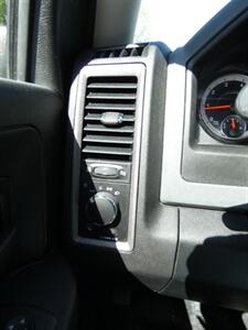 2017 RAM 1500 Tradesman   - Photo 22 - Naples, FL 34104
