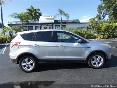 2015 Ford Escape SE - Photo 2 - Naples, FL 34104