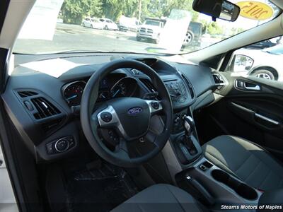 2015 Ford Escape SE - Photo 36 - Naples, FL 34104
