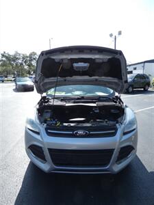2015 Ford Escape SE - Photo 6 - Naples, FL 34104