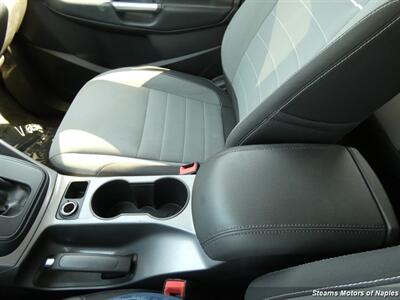 2015 Ford Escape SE - Photo 31 - Naples, FL 34104
