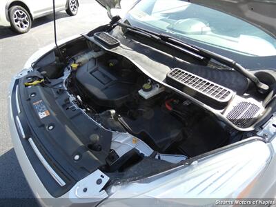 2015 Ford Escape SE - Photo 8 - Naples, FL 34104