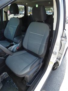 2015 Ford Escape SE - Photo 37 - Naples, FL 34104