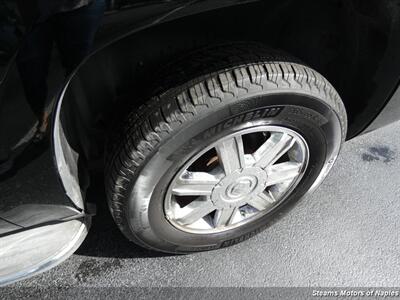 2007 Cadillac Escalade EXT   - Photo 20 - Naples, FL 34104