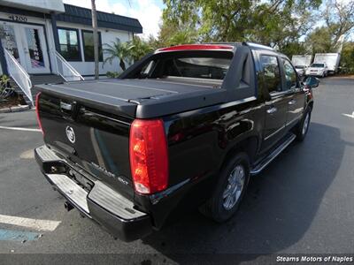 2007 Cadillac Escalade EXT   - Photo 11 - Naples, FL 34104