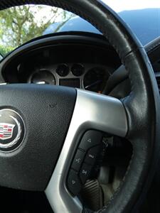 2007 Cadillac Escalade EXT   - Photo 26 - Naples, FL 34104