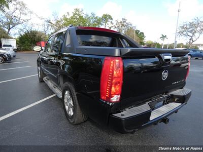 2007 Cadillac Escalade EXT   - Photo 9 - Naples, FL 34104