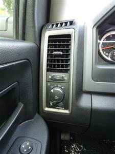 2018 RAM 1500 Express   - Photo 23 - Naples, FL 34104