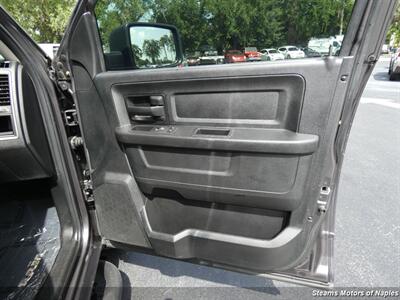 2018 RAM 1500 Express   - Photo 49 - Naples, FL 34104