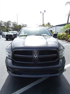 2018 RAM 1500 Express   - Photo 5 - Naples, FL 34104