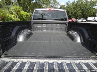 2018 RAM 1500 Express   - Photo 15 - Naples, FL 34104