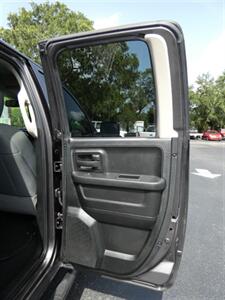 2018 RAM 1500 Express   - Photo 53 - Naples, FL 34104