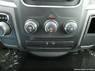 2018 RAM 1500 Express   - Photo 29 - Naples, FL 34104