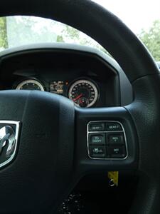 2018 RAM 1500 Express   - Photo 26 - Naples, FL 34104