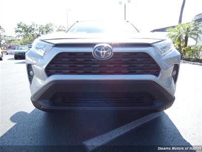 2019 Toyota RAV4 XLE Hybrid - Photo 4 - Naples, FL 34104