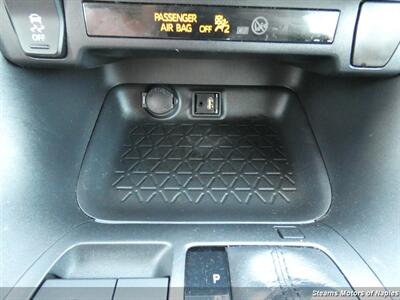 2019 Toyota RAV4 XLE Hybrid - Photo 28 - Naples, FL 34104