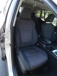 2019 Toyota RAV4 XLE Hybrid - Photo 47 - Naples, FL 34104