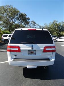 2013 Lincoln Navigator   - Photo 12 - Naples, FL 34104