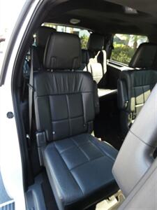 2013 Lincoln Navigator   - Photo 57 - Naples, FL 34104