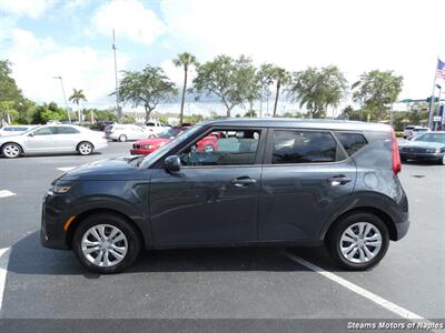2020 Kia Soul LX   - Photo 10 - Naples, FL 34104
