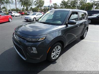 2020 Kia Soul LX   - Photo 3 - Naples, FL 34104