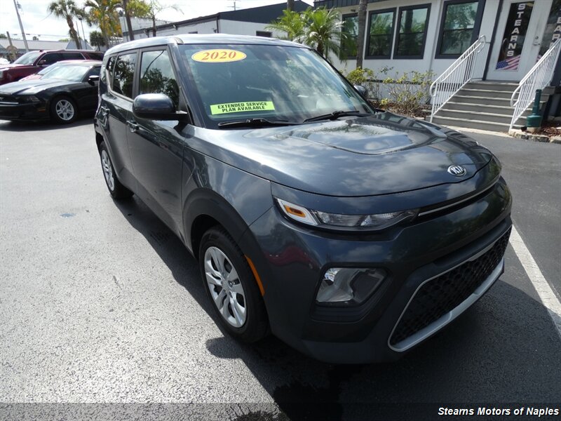 2020 Kia Soul LX   - Photo 1 - Naples, FL 34104