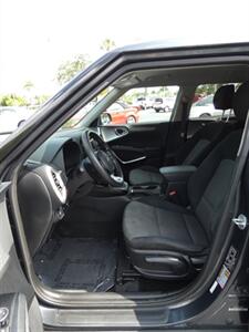2020 Kia Soul LX   - Photo 38 - Naples, FL 34104