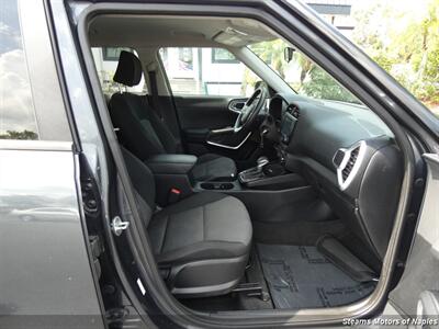 2020 Kia Soul LX   - Photo 47 - Naples, FL 34104