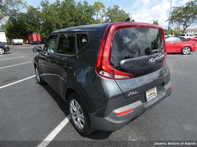 2020 Kia Soul LX   - Photo 9 - Naples, FL 34104