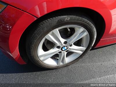 2010 BMW 128i   - Photo 20 - Naples, FL 34104