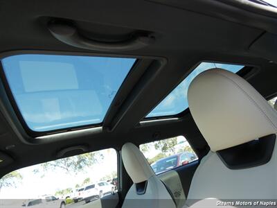 2025 MINI Cooper S Signature Trim   - Photo 36 - Naples, FL 34104