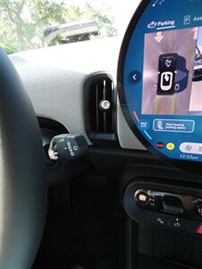 2025 MINI Cooper S Signature Trim   - Photo 28 - Naples, FL 34104