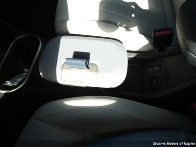 2025 MINI Cooper S Signature Trim   - Photo 32 - Naples, FL 34104