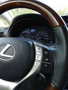 2013 Lexus RX 450 H - Photo 24 - Naples, FL 34104