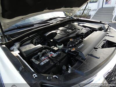 2018 Nissan Armada SL - Photo 7 - Naples, FL 34104