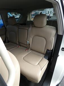 2018 Nissan Armada SL - Photo 43 - Naples, FL 34104