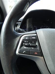 2017 Hyundai Elantra Limited   - Photo 23 - Naples, FL 34104