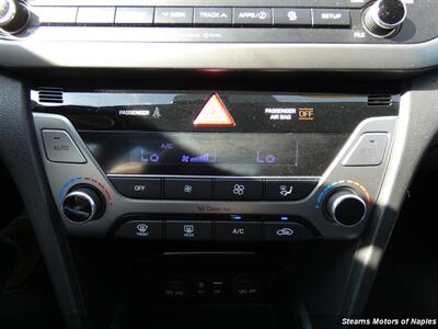 2017 Hyundai Elantra Limited   - Photo 29 - Naples, FL 34104