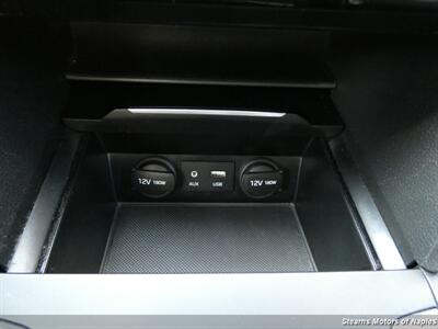 2017 Hyundai Elantra Limited   - Photo 30 - Naples, FL 34104