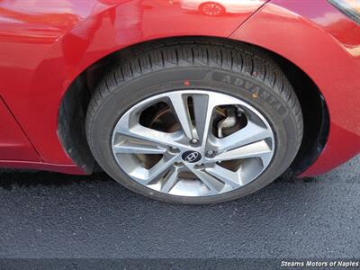 2017 Hyundai Elantra Limited   - Photo 17 - Naples, FL 34104