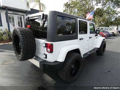 2017 Jeep Wrangler Sahara   - Photo 11 - Naples, FL 34104