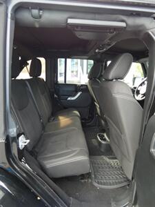 2017 Jeep Wrangler Sahara   - Photo 49 - Naples, FL 34104