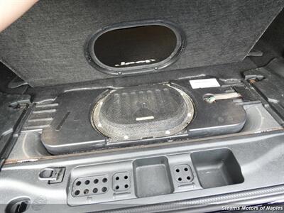 2017 Jeep Wrangler Sahara   - Photo 15 - Naples, FL 34104