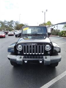 2017 Jeep Wrangler Sahara   - Photo 5 - Naples, FL 34104
