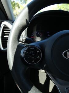 2020 Kia Soul LX   - Photo 24 - Naples, FL 34104