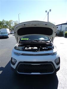 2020 Kia Soul LX   - Photo 6 - Naples, FL 34104