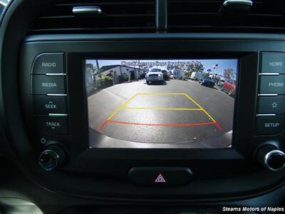2020 Kia Soul LX   - Photo 29 - Naples, FL 34104