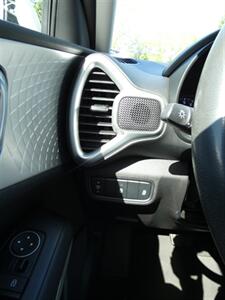 2020 Kia Soul LX   - Photo 23 - Naples, FL 34104