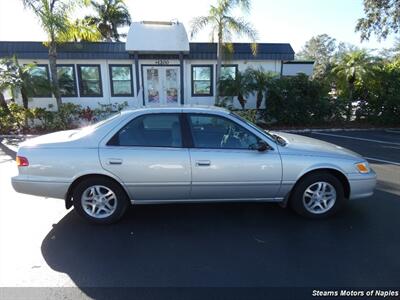 2000 Toyota Camry LE   - Photo 2 - Naples, FL 34104